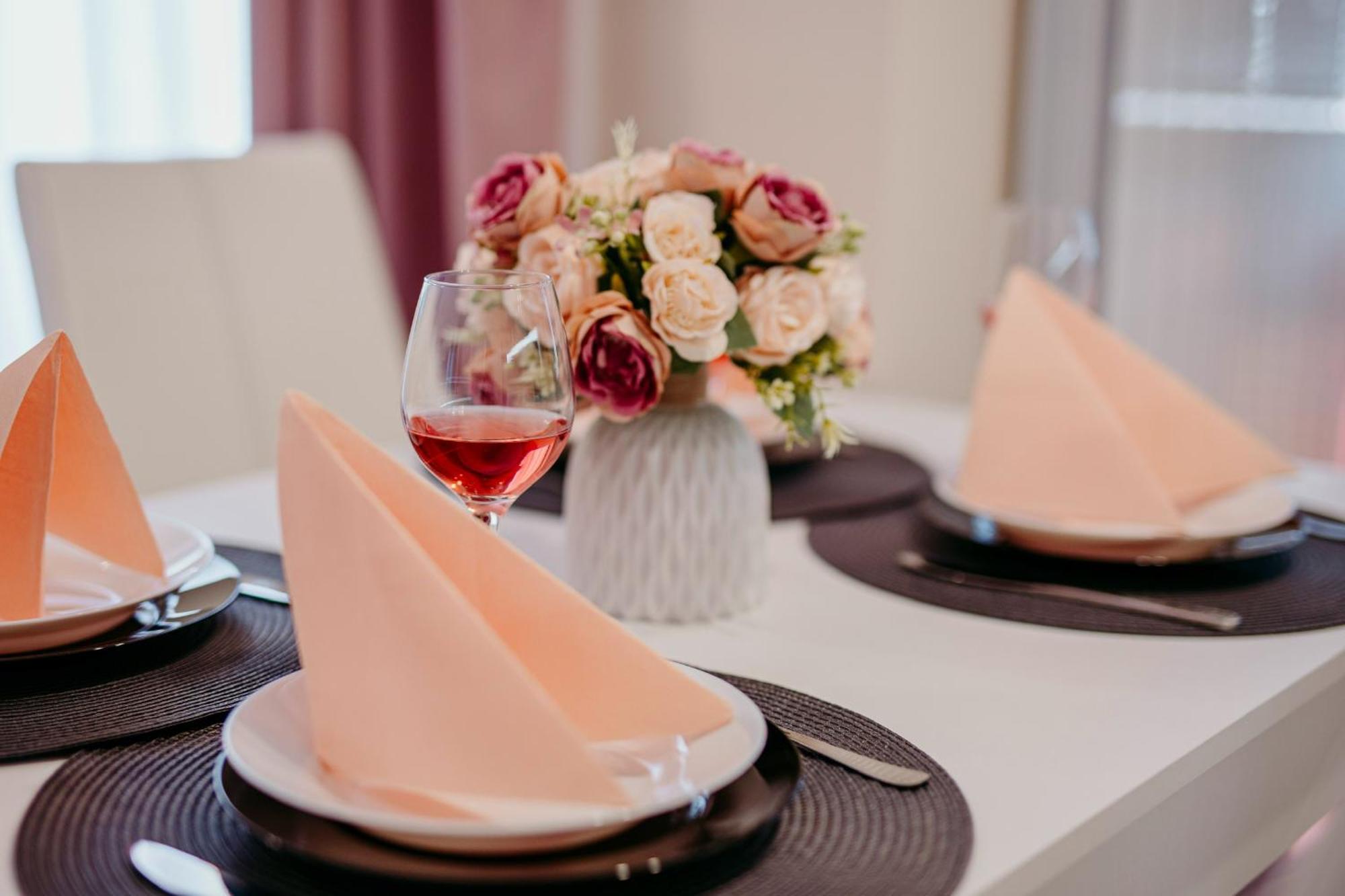 Rose Valley Apartment Kazanlak Luaran gambar