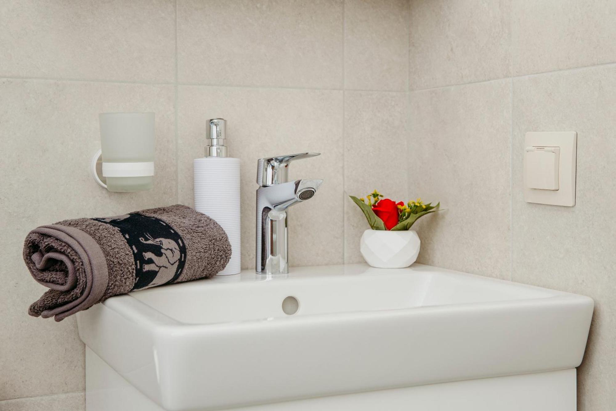 Rose Valley Apartment Kazanlak Luaran gambar